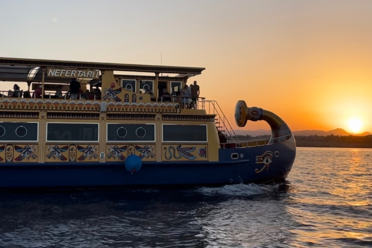 Marsa Alam: Nefertari Sunset Turtle Bay Cruise with Dinner Marsa Alam: Nefertari Sunset turtle bay Cruise with Dinner