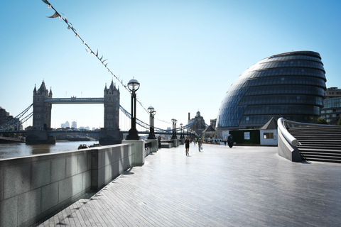 Londres: Excursão a pé pelos 30 principais pontos turísticos e entrada na prisão de ClinkLondres: Excursão a pé com 20 atrações principais e entrada na prisão de Clink