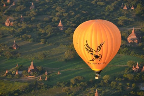 Bagan: tour in mongolfiera Golden Eagle Ballooning