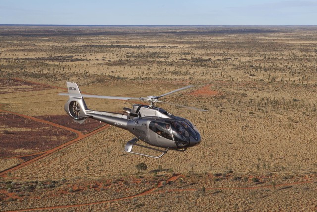 Visit Yulara Uluru & Kata Tjuta 25-Minute Helicopter Experience in Yulara