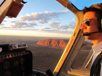 Uluru & Kata Tjuta: Unvergessliches Helikopter-Erlebnis Uluru & Kata Tjuta: Unvergessliches Helikopter-Erlebnis