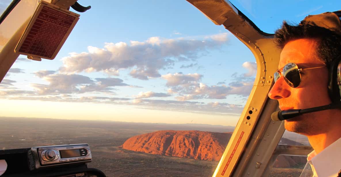 Uluru & Kata Tjuta 25-Minute Helicopter Experience