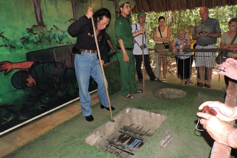 HCMC: Cu Chi Tunnels &amp; Mekong Delta VIP Limousine Bus TourVIP Group Tour