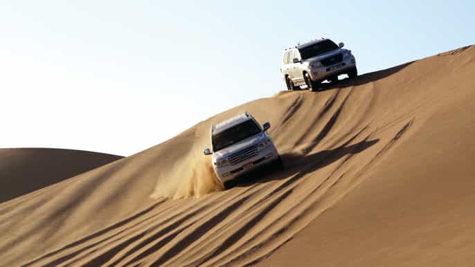 safari nel deserto con barbecue danza del ventre e tannura