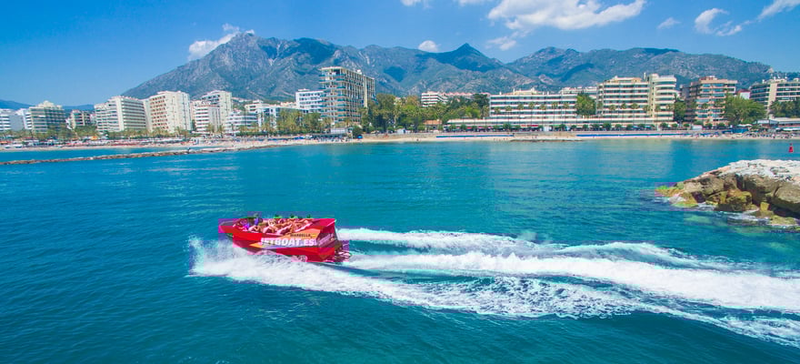 Cruises & boat tours