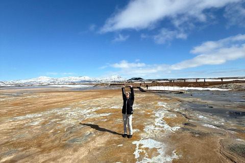 Iceland: 8-Day Ring Road Campervan Guided Tour