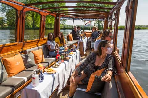 Amsterdam: Luxury Canal City Cruise