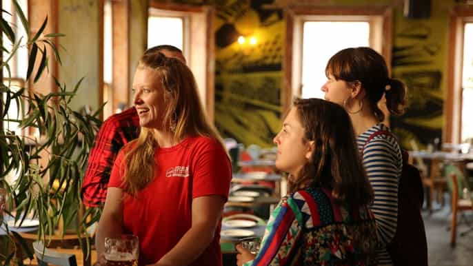 melbourne booze makes history better afternoon drink tour