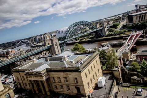 Newcastle: Historical Guided Walking Tour