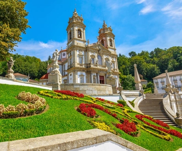 From Porto: Braga & Guimarães Full-Day Tour