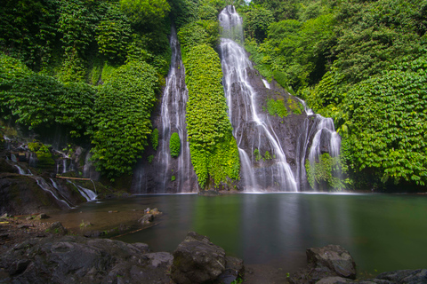 Bali : lac Bratan, porte Handara, cascades et balançoireVisite des splendeurs du nord de Bali