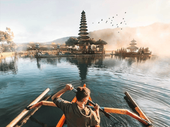 Bali: Lago Bratan, Portão de Handara, Cascata e Baloiço