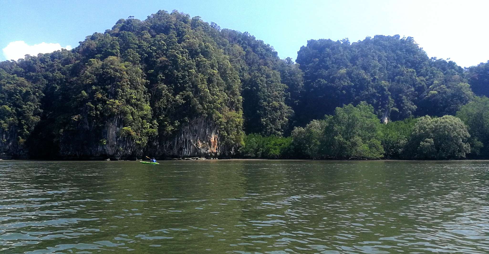 Ao Thalane及任择全日全天全天香港岛的海难 - Hizvo