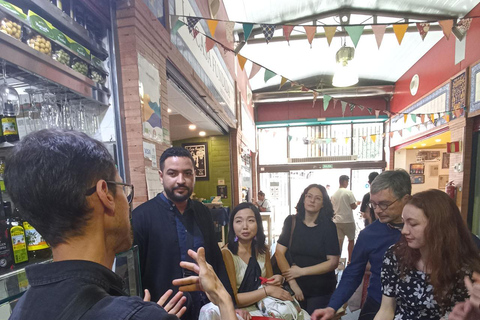 Séville : Tapas traditionnelles à base de plantes et visite du marché