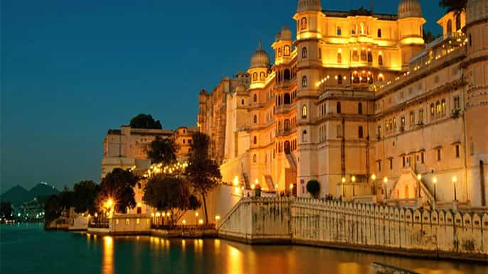 udaipur private city tour and jagdish temple