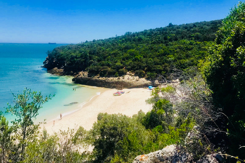 Ab Lissabon: Kajaktour im Naturpark Arrábida