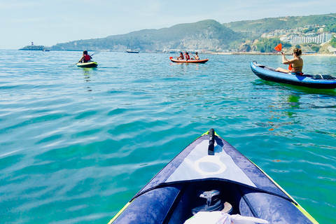 De Lisboa: Passeio de Kayak no Parque Natural da Arrábida com almoçoDe Lisboa: Passeio de Caiaque no Parque da Arrábida e Almoço