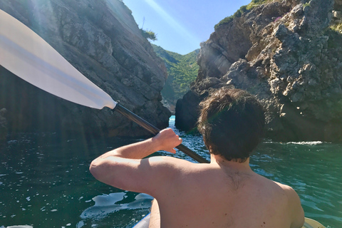 Vanuit Lissabon: kajaktocht naar natuurpark Arrábida