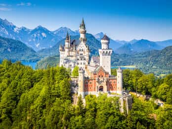 Ab München: Schloss Neuschwanstein & Linderhof Premium-Tour Ab München: Schloss Neuschwanstein & Linderhof Premium-Tour