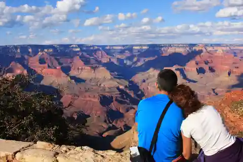 From Las Vegas: Grand Canyon National Park Day Tour by Bus
