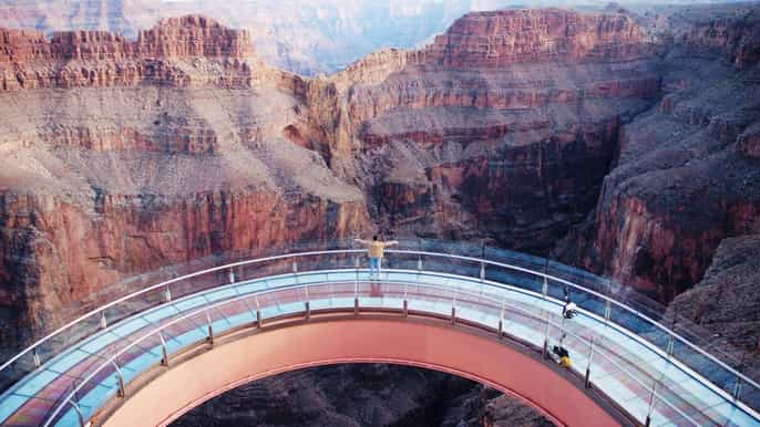 grand canyon west rim skywalk helikopter und bootoptionen