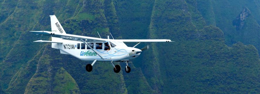 Kauai: Sightseeing Flight over Napali Coast & Waimea Canyon