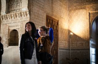 Granada: Alhambra und Nasridenpaläste - Private Tour