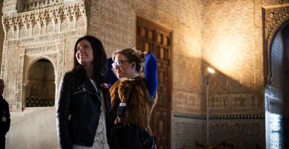 Granada: Alhambra und Nasridenpaläste Private Tour