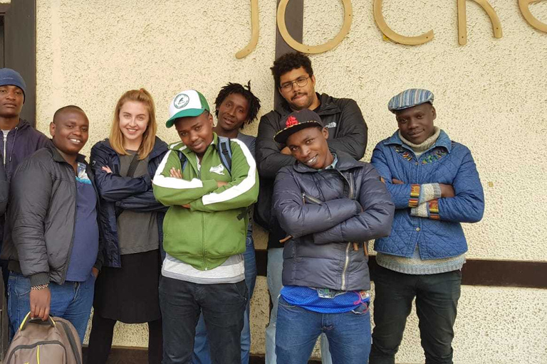 Nairobi Storytelling Tour met Former Street Kids