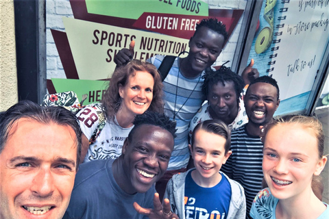 Nairobi Storytelling Tour com ex-meninos de rua