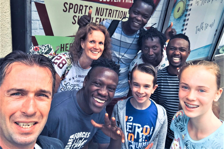 Nairobi Storytelling Tour met Former Street Kids