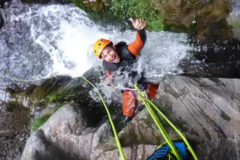 Queenstown: Gibbston Valley Half-Day Canyoning Adventure