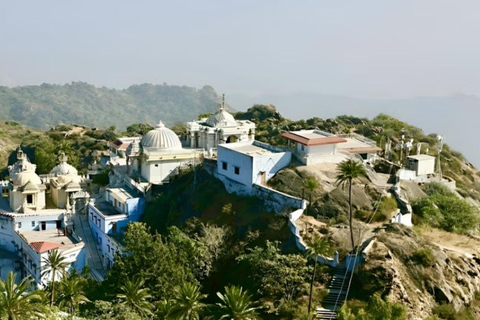 أودايبور: جولة لمدة 4 أيام في محطة جبل أبو هيلأودايبور: جولة لمدة 4 أيام في محطة جبل أبو