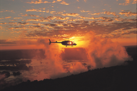 Victoria Falls: Flug der Engel Helikopter ErlebnisVictoriafälle: &quot;Flug der Engel&quot; per Helikopter