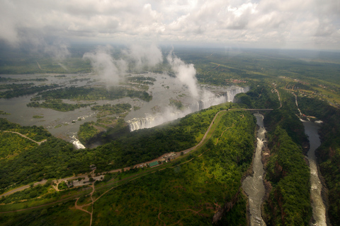 Victoria Falls: Flug der Engel Helikopter ErlebnisVictoriafälle: &quot;Flug der Engel&quot; per Helikopter