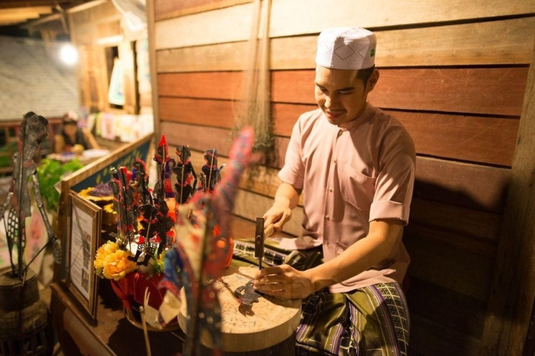 Siam Niramit Phuket: Un viaje por la cultura tailandesaEspectáculo + Cena (Asiento Platino)