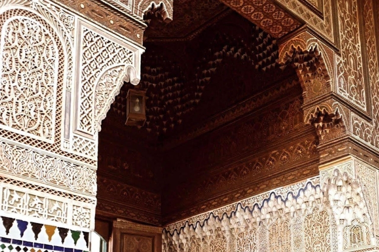 Visite d'une demi-journée de la médina de Marrakech : histoire et culture en profondeurMédina de Marrakech : visite d'une demi-journée pour découvrir l'histoire et la culture de la ville