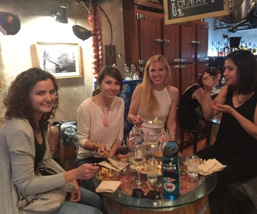 Market, Tasty Tapas/Food and Gothic History Tour