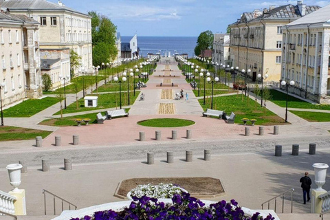 Depuis Tallinn : musée de la mine d'Ida-Virumaa et visite de SillamäeAu départ de Tallinn : visite du musée minier d'Ida-Virumaa et de Sillamäe