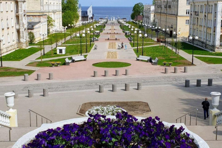 Depuis Tallinn : musée de la mine d'Ida-Virumaa et visite de SillamäeAu départ de Tallinn : visite du musée minier d'Ida-Virumaa et de Sillamäe