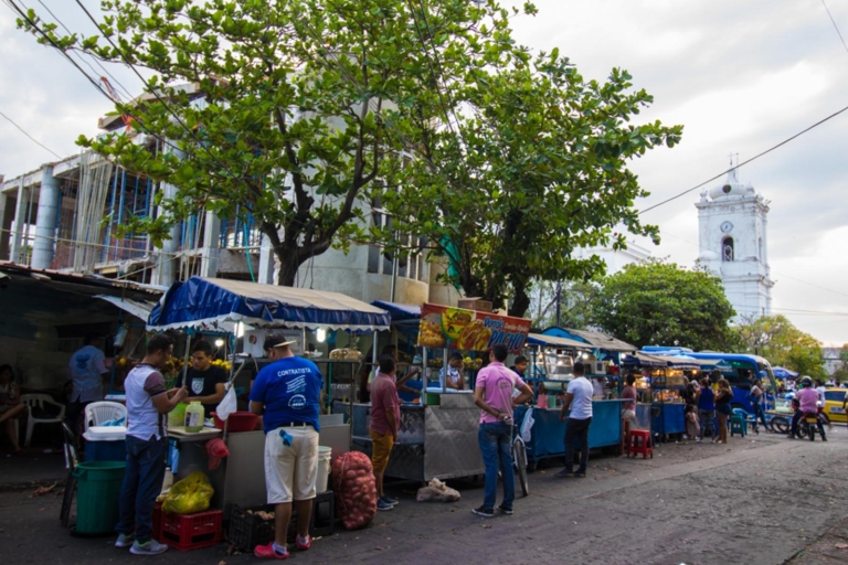 Visite gastronomique de la rue Santa Marta