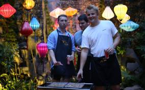 Hanoi: Cooking Class in a Local Villa with Market Tour