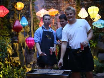Hanoi: Kochkurs in einer örtlichen Villa mit Marktbesuch Hanoi: Kochkurs in einer örtlichen Villa mit Marktbesuch