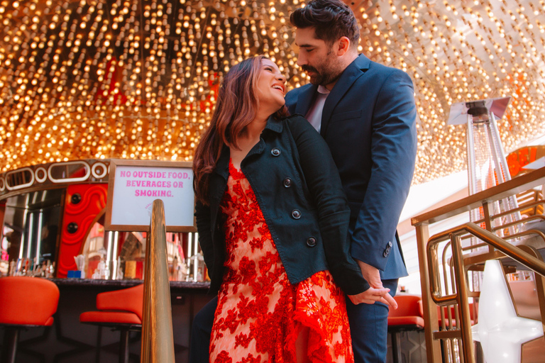 Private Vacation Photoshoot with Photographer in Las Vegas 1 HOUR MORNING SESSION LAS VEGAS