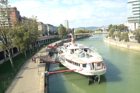 Vienna: Guided E-Bike Tour