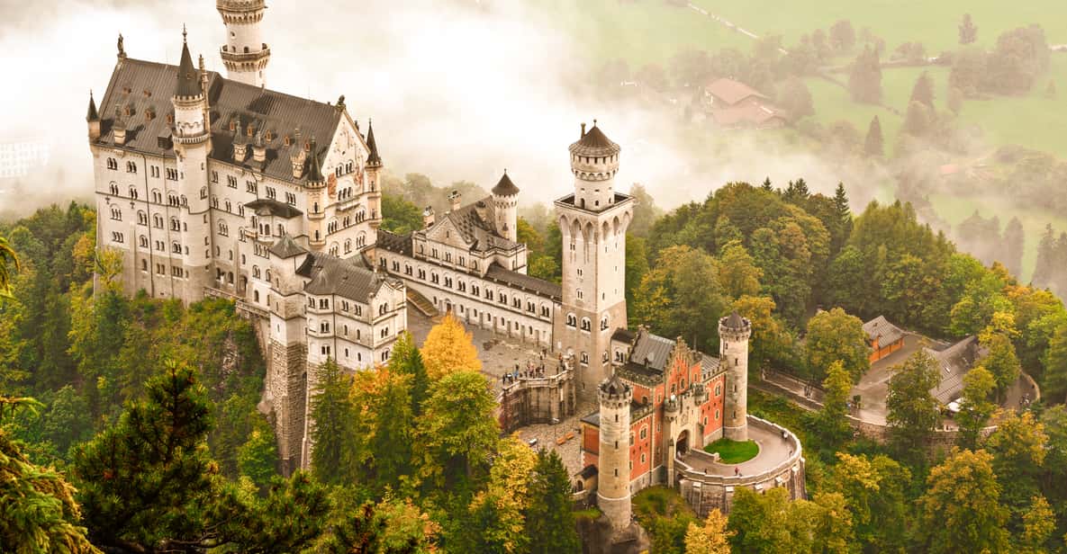 From Munich: Neuschwanstein Castle Full-Day Trip
