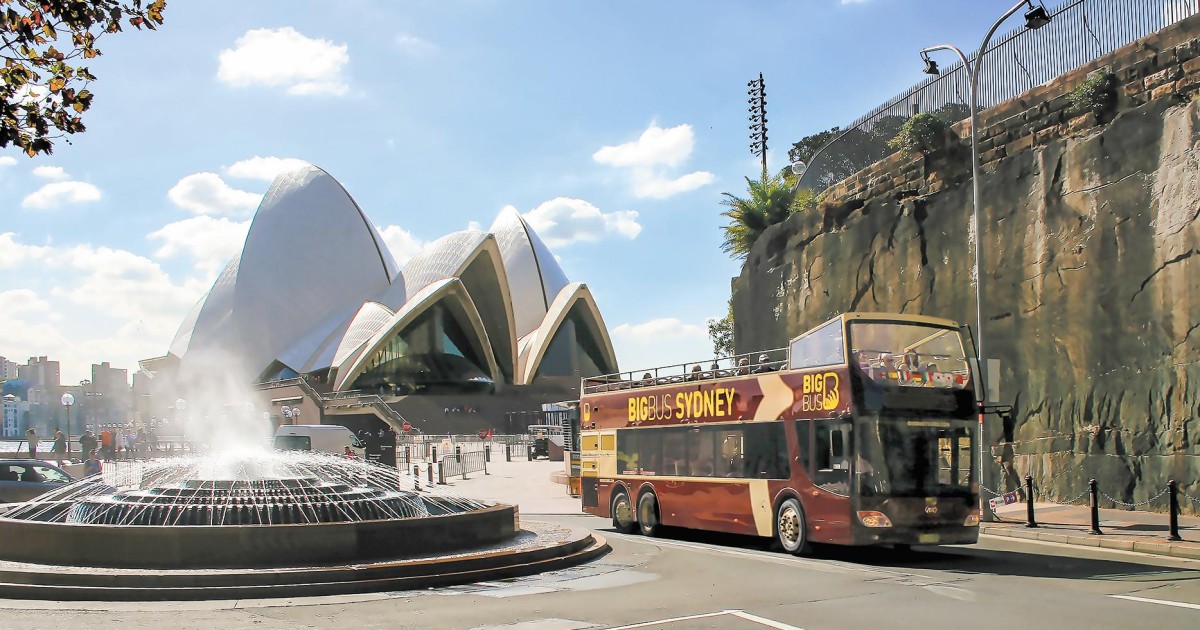 central australia bus tours