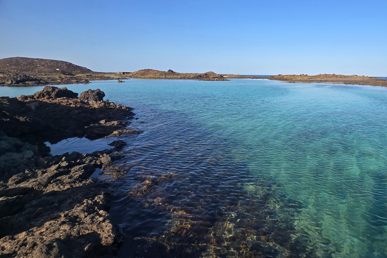Corralejo: Lobos Speedboat, Snorkeling & Free Time