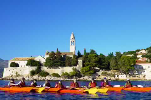 Dubrovnik: Full-Day Sea Kayak Tour to Elaphite Islands
