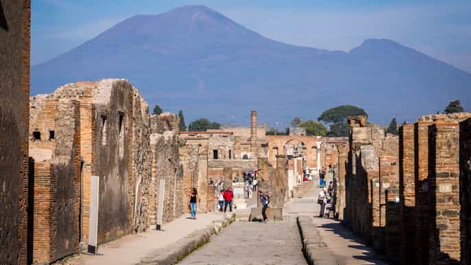 pompeii 2–hour skiptheline ticket guided tour